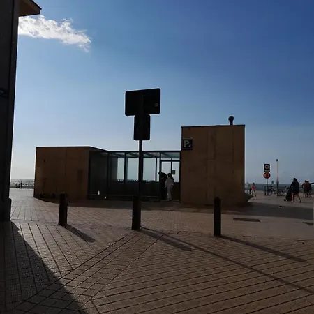 Met Prachtig Zeezicht Ostende
